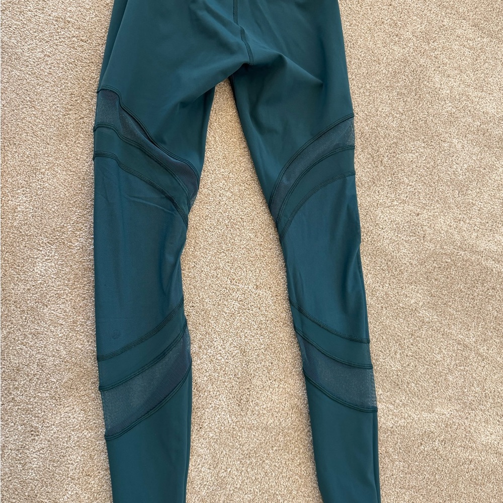 Lululemon Teal Mesh Panel Leggings